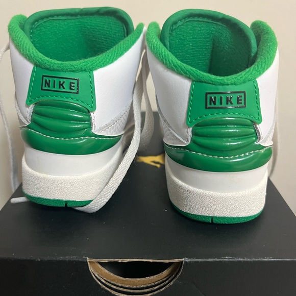 Jordan 2 used size 8 - Picture 4 of 4